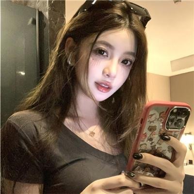 哈啰,我叫朵莉丝